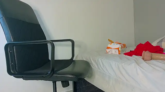Dulcesexy   online show from 05/16/26, 07:45