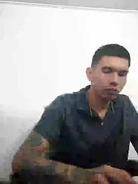 Snapshot of Scook_Gray_ chatting on 04/01/26, 04:26 Scook Gray online show from 04/01/26, 04:26