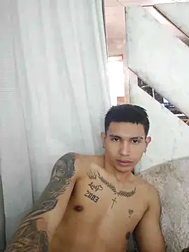 Snapshot of Scook_Gray_ chatting on 04/04/26, 04:48 Scook Gray online show from 04/04/26, 04:48