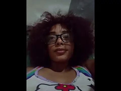 Snapshot of meganparixx chatting on 02/12/26, 03:45 meganparixx online show from 02/12/26, 03:45