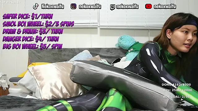 nekoxwaifu online show from 02/12/26, 08:42