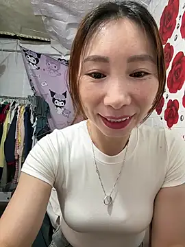 Snapshot of Adela-222 chatting on 07/10/26, 12:37 Adela-222 online show from 07/10/26, 12:37