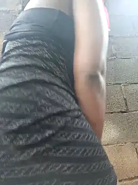 Snapshot of Too_fresh chatting on 03/18/26, 09:23 Too fresh online show from 03/18/26, 09:23