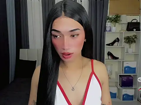 Snapshot of FyangFoxx chatting on 03/20/26, 11:26 FyangFoxx online show from 03/20/26, 11:26