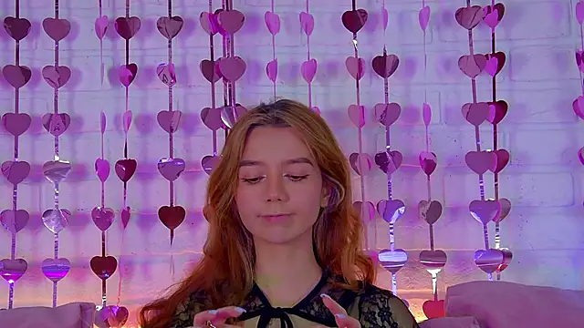 VanessaVienne online show from 02/10/26, 05:39