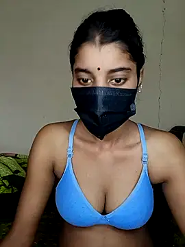 Snapshot of Erotic-Girl chatting on 07/26/26, 11:50 Erotic-Girl online show from 07/26/26, 11:50