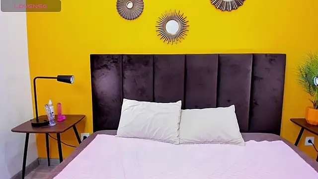 IvyDainty online show from 02/11/26, 01:32