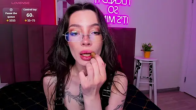 IvyDainty online show from 06/21/26, 01:08