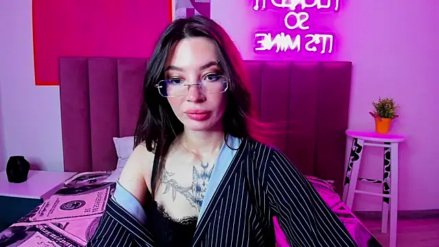 IvyDainty online show from 06/27/26, 01:21