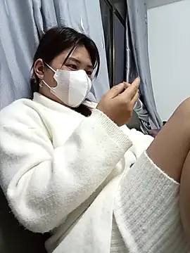 Snapshot of Minaa2x chatting on 03/03/26, 04:57 Minaa2x online show from 03/03/26, 04:57