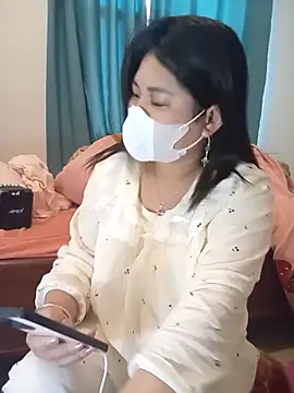 Snapshot of Minaa2x chatting on 03/05/26, 12:06 Minaa2x online show from 03/05/26, 12:06