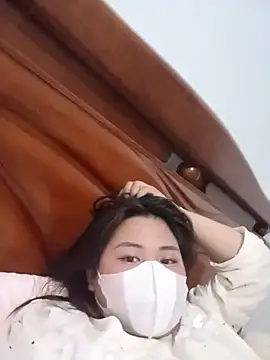 Snapshot of Minaa2x chatting on 03/05/26, 01:18 Minaa2x online show from 03/05/26, 01:18