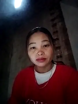 Snapshot of miray- chatting on 02/23/26, 01:03 miray- online show from 02/23/26, 01:03