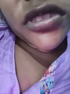 Snapshot of Desi_Nil_pori chatting on 05/19/26, 04:46 Desi Nil pori online show from 05/19/26, 04:46