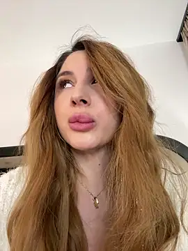 Snapshot of LucyBridgette chatting on 02/21/26, 09:10 LucyBridgette online show from 02/21/26, 09:10