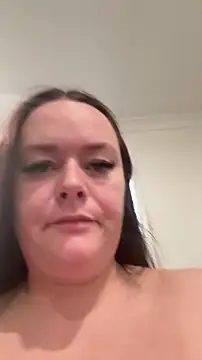 carinabro10 online show from 06/01/26, 02:24
