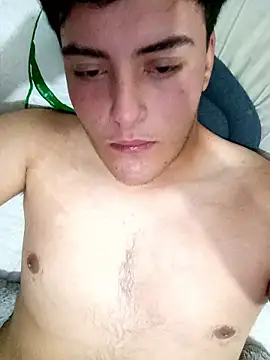 Rodrigoelfavo online show from 01/12/26, 01:00