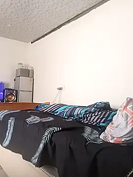 Winterslender online show from 02/13/26, 08:21