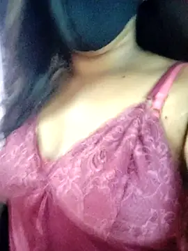 Snapshot of suma_telugu1 chatting on 04/19/26, 01:27 suma telugu1 online show from 04/19/26, 01:27