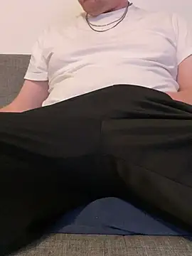 Fat  Slut online show from 01/15/26, 04:00