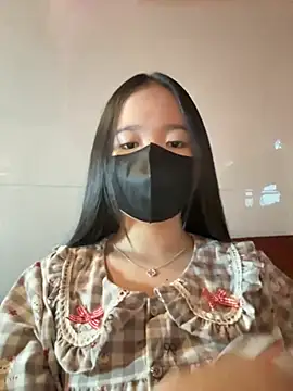 Snapshot of Gwen879 chatting on 01/19/26, 12:36 Gwen879 online show from 01/19/26, 12:36