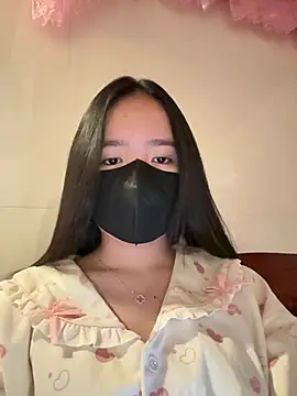 Snapshot of Gwen879 chatting on 02/04/26, 01:22 Gwen879 online show from 02/04/26, 01:22