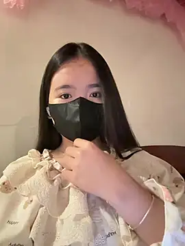 Snapshot of Gwen879 chatting on 02/06/26, 12:59 Gwen879 online show from 02/06/26, 12:59