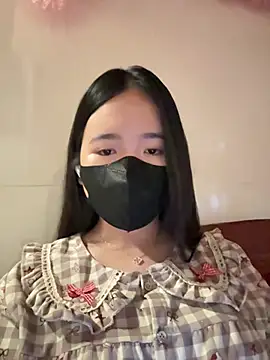 Snapshot of Gwen879 chatting on 02/27/26, 12:32 Gwen879 online show from 02/27/26, 12:32