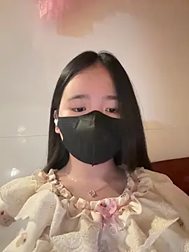 Snapshot of Gwen879 chatting on 03/13/26, 11:17 Gwen879 online show from 03/13/26, 11:17