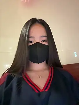 Snapshot of Gwen879 chatting on 03/23/26, 12:25 Gwen879 online show from 03/23/26, 12:25