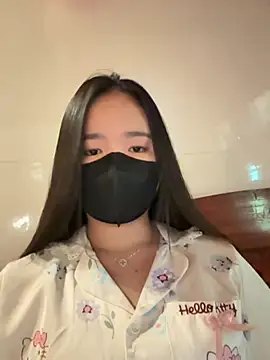 Snapshot of Gwen879 chatting on 04/09/26, 06:19 Gwen879 online show from 04/09/26, 06:19