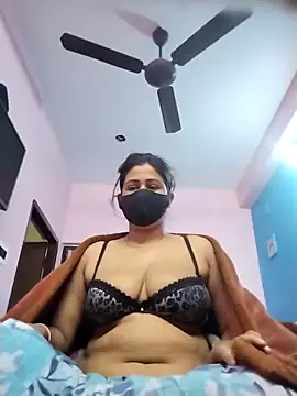 pinkihot23 online show from 02/14/26, 08:22