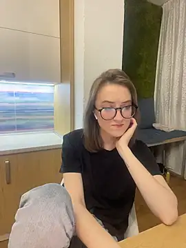 Snapshot of Persephone_Kore chatting on 03/23/26, 05:50 Persephone Kore online show from 03/23/26, 05:50