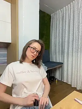 Snapshot of Persephone_Kore chatting on 03/25/26, 06:14 Persephone Kore online show from 03/25/26, 06:14