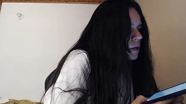 Shanel Lozano online show from 06/14/26, 02:46