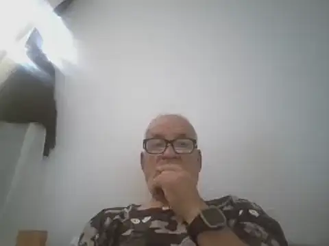 Snapshot of Patyman chatting on 03/18/26, 05:05 Patyman online show from 03/18/26, 05:05
