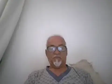 Snapshot of Patyman chatting on 05/03/26, 02:12 Patyman online show from 05/03/26, 02:12