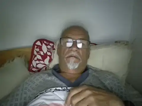Snapshot of Patyman chatting on 06/25/26, 01:04 Patyman online show from 06/25/26, 01:04