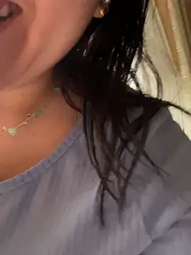 Snapshot of Veronica_Wins_ chatting on 03/01/26, 09:06 Veronica Wins online show from 03/01/26, 09:06