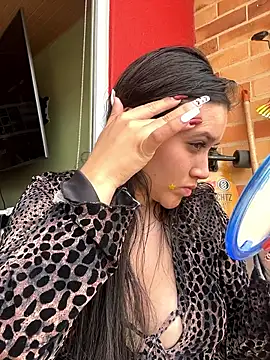 Snapshot of Veronica_Wins_ chatting on 03/19/26, 06:23 Veronica Wins online show from 03/19/26, 06:23