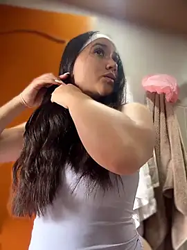 Veronica Wins  online show from 05/22/26, 02:22
