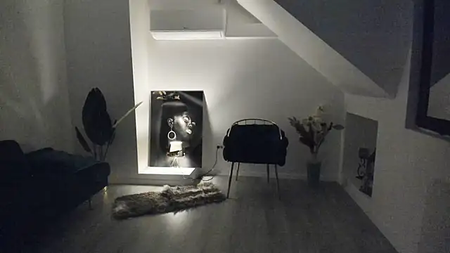 CrazyDollxx online show from 03/22/26, 05:49