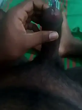 Snapshot of walkolla28 chatting on 01/17/26, 05:12 walkolla28 online show from 01/17/26, 05:12