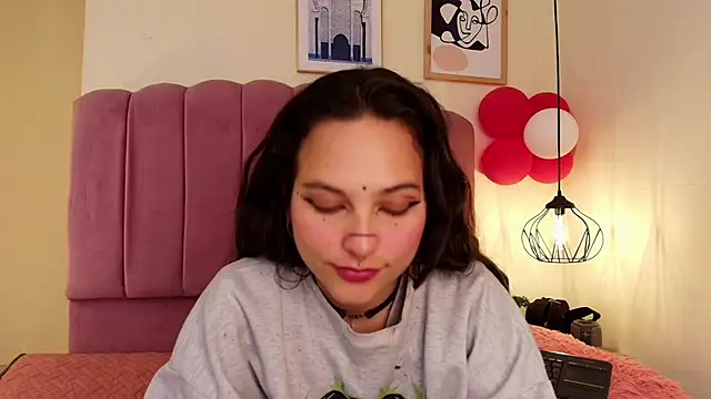 Hanabie  online show from 02/28/26, 03:18