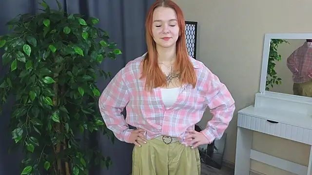 ClairVacio online show from 01/14/26, 02:28