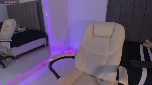 rosse taylorx1 online show from 03/07/26, 06:49