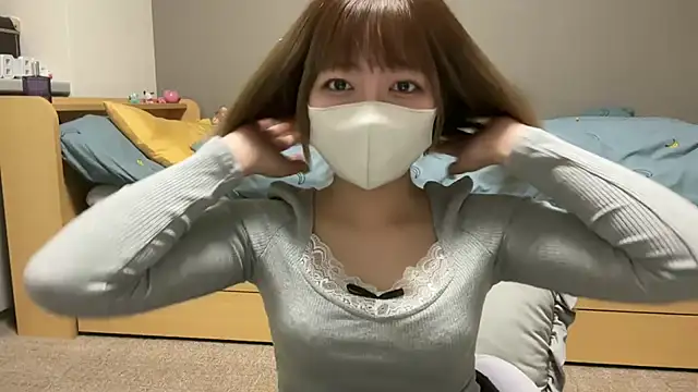 Snapshot of koko_xoxo chatting on 03/21/26, 01:37 koko xoxo online show from 03/21/26, 01:37