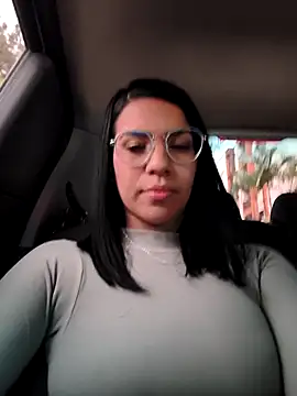 Snapshot of AntonelaVasquez chatting on 02/04/26, 10:26 AntonelaVasquez online show from 02/04/26, 10:26