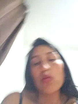 Snapshot of LunaRouuse_ chatting on 02/03/26, 11:21 LunaRouuse online show from 02/03/26, 11:21