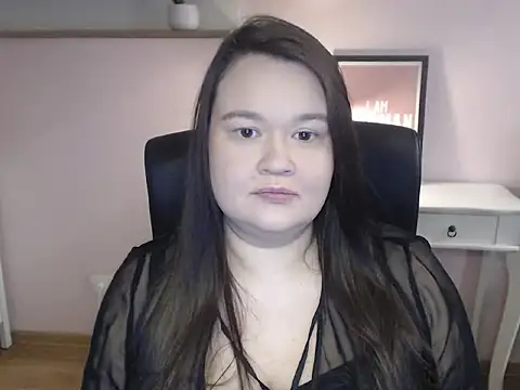 HollyDanceSoul online show from 02/09/26, 05:11